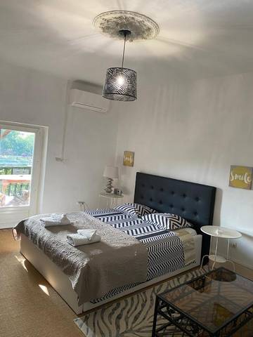 Gîte pour 2 personnes, avec terrasse et vue à Capdenac