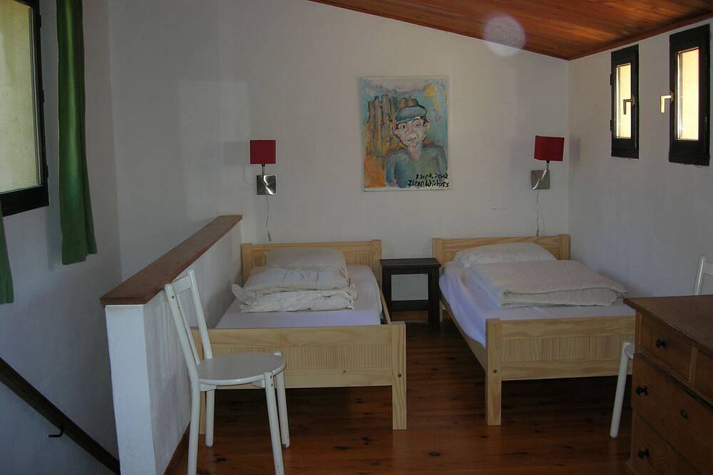 Gîte avec piscine privée. in Venterol, Région de nyons