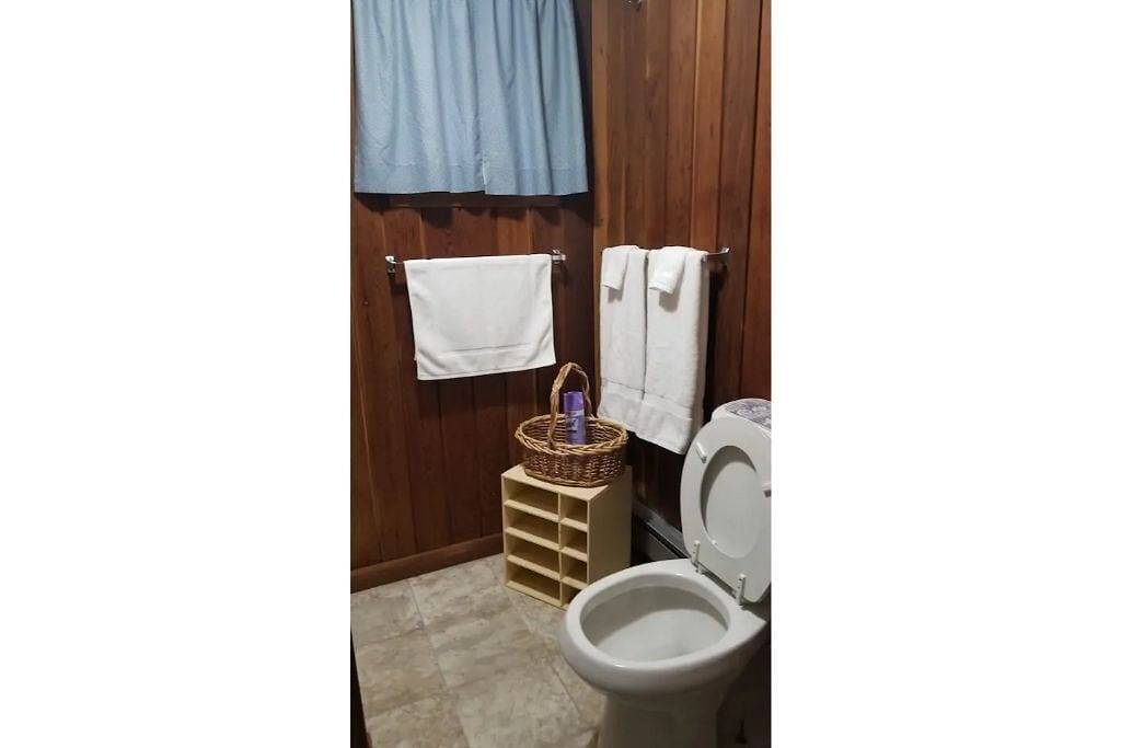 Ganze Wohnung, Seepferdchen Cottage Downstairs - Beachside Living in Nags Head, Dare County