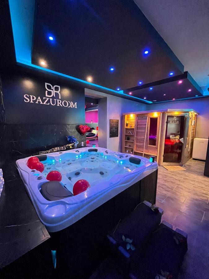 Appartement entier, Spazuroom Luxury Suite in Mouscron, Hainaut