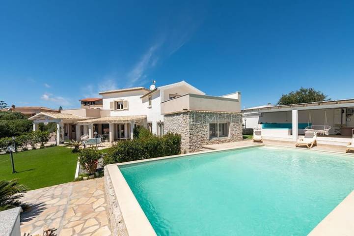Villa pour 6 personnes, avec balcon dans Île de Sant'Antioco