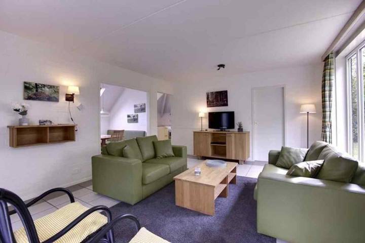 Schöner Bungalow für 6 Personen in Vechtdal in Dalfsen, Regio Zwolle