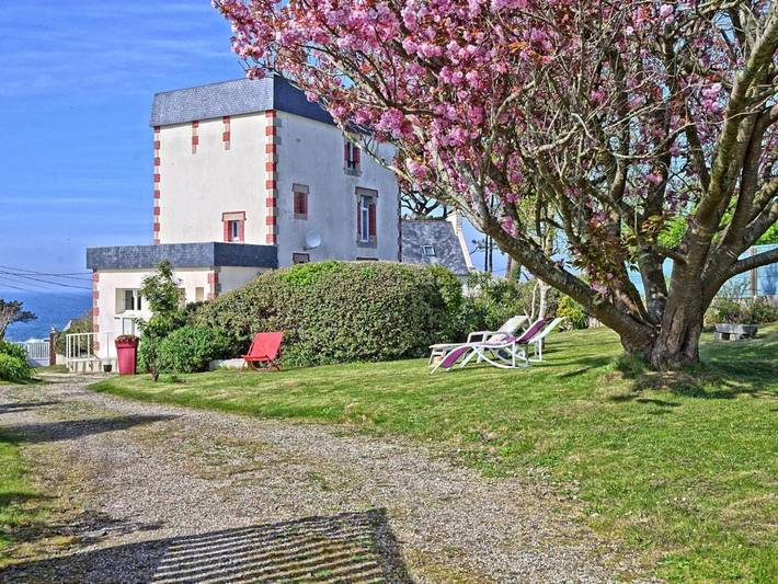 Location de vacances pour 8 personnes, avec terrasse et jardin dans Plage du Royau - 4