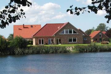 Ferienwohnung für 8 Personen, mit Garten in Nenndorf