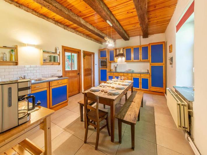 Location de vacances pour 14 personnes, avec piscine ainsi que terrasse et jardin à Ohey - 4