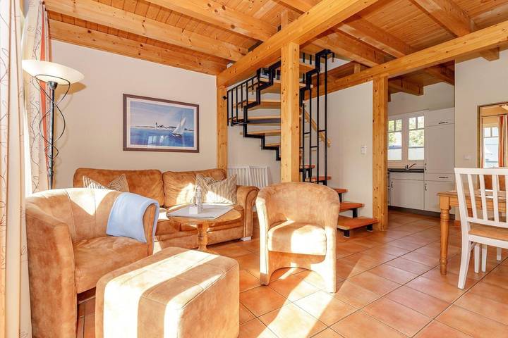 Ferienhaus für 6 Personen, mit Terrasse im Ostseebad Nienhagen