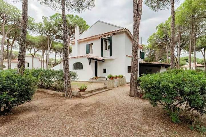 Villa per 6 persone, con giardino e terrazza, con animali domestici in Santa Margherita di Pula
