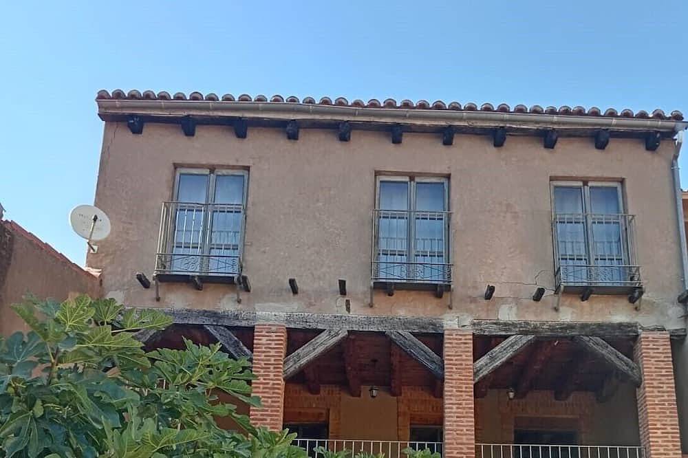 Casa Rural Amanecer in Castañar de Ibor, Cáceres Region