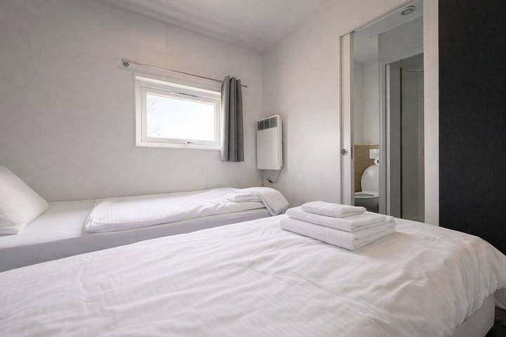 Bungalow für 6 Personen, mit Terrasse in der Oberpfalz - 4