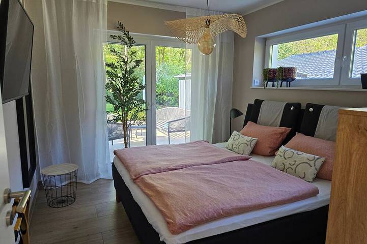 Ferienhaus für 3 Personen, mit Garten und Whirlpool in Ostfriesland - 2