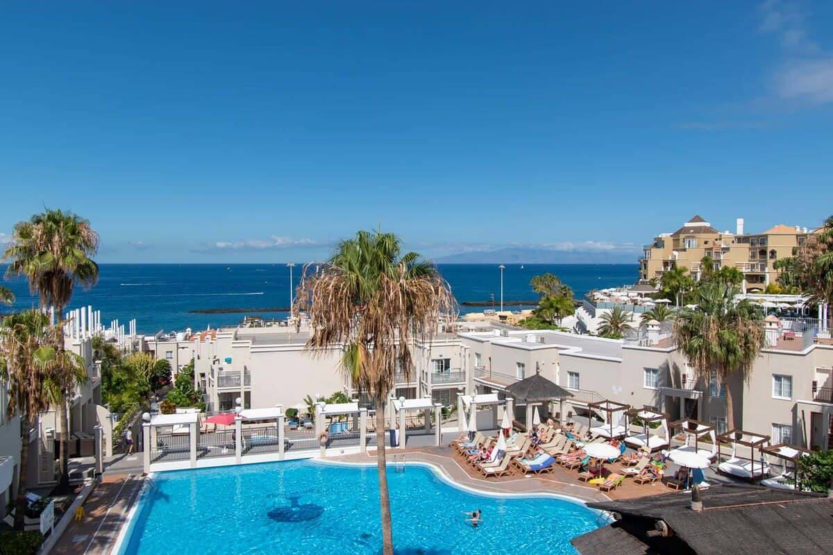 Ganze Wohnung, Los Olivos 13 - One Bed in Playa del Duque, Adeje