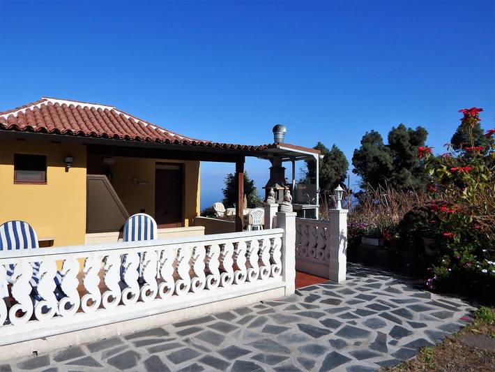 Bungalow for 2 people, with Terrace and Garden in Tenerife