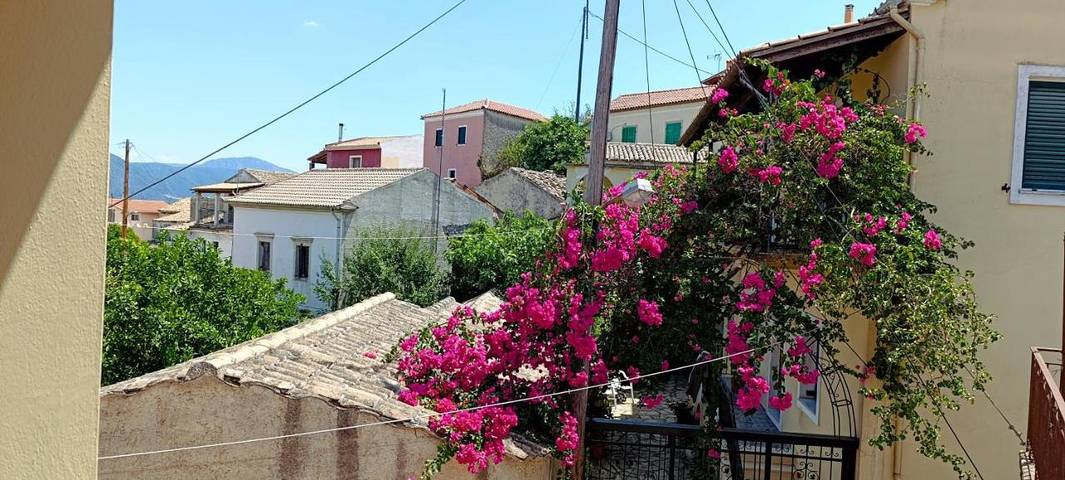 Location de vacances pour 4 personnes, avec balcon et vue, adapté aux familles dans Liapádes - 3