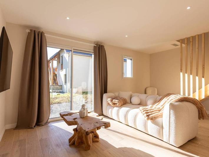 Location de vacances pour 6 personnes, avec jardin, animaux acceptés à Armenteule