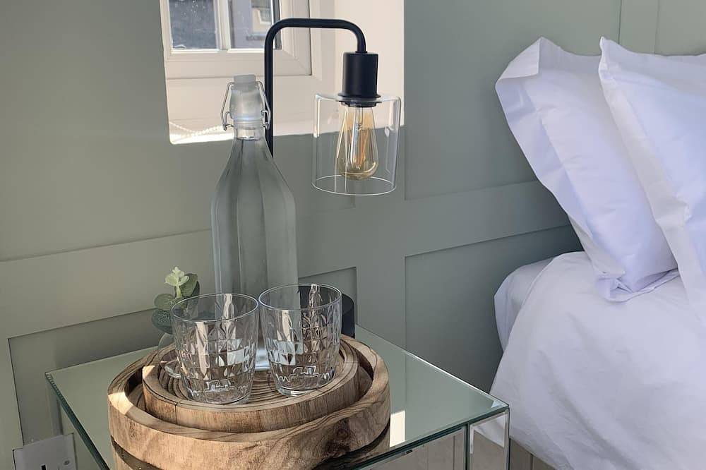 Luxury Cottage, views of the Lakes with Hot Tub in Cockermouth, Lake District