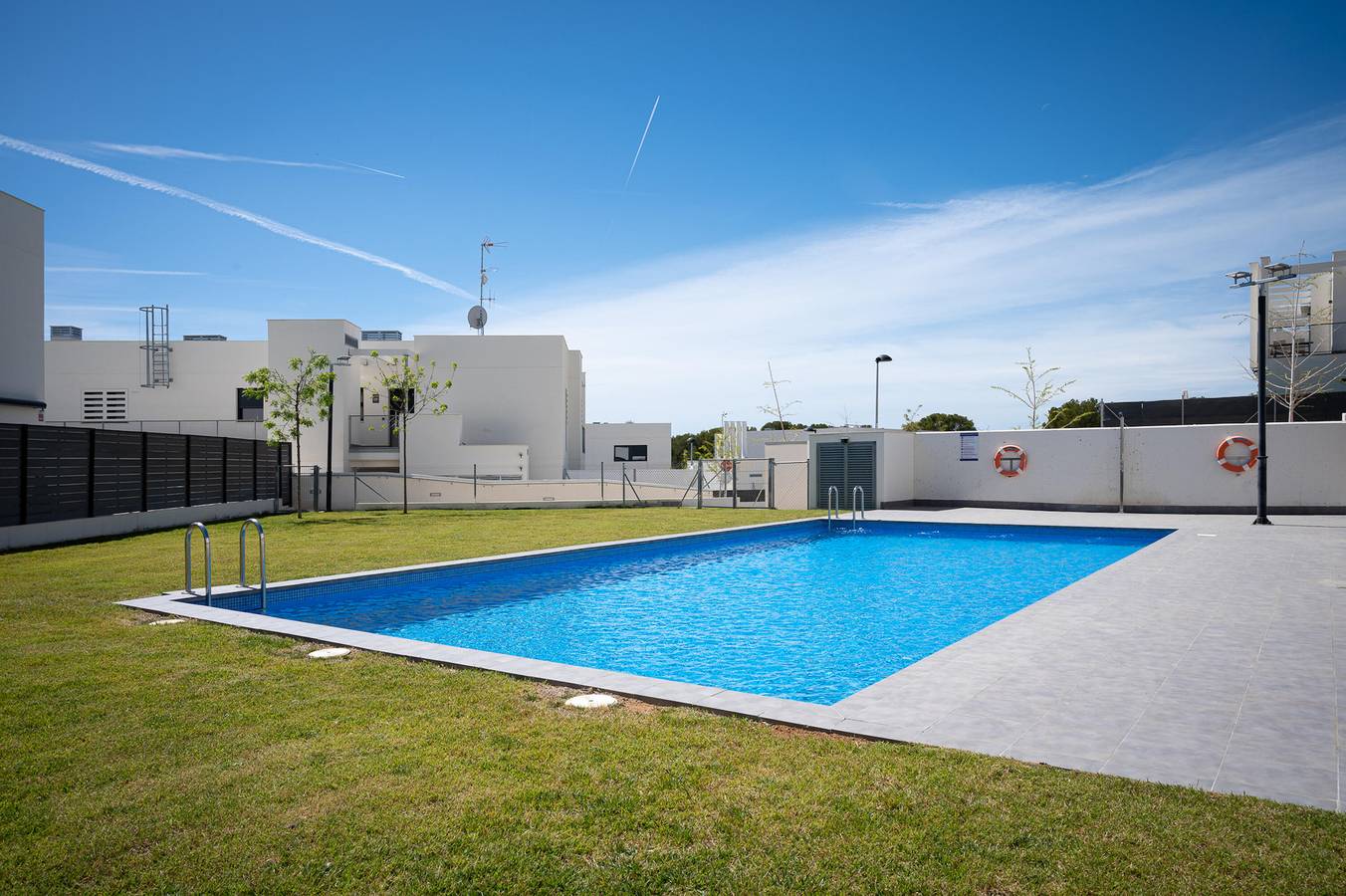 Apartamento entero, At307 Canyadell: Moderno apartamento, A/A, parking y piscina a 190m de la playa in Altafulla, Costa Dorada