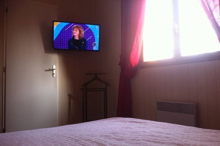 Location de vacances pour 11 personnes, avec jardin, animaux acceptés à Brié-et-Angonnes - 4