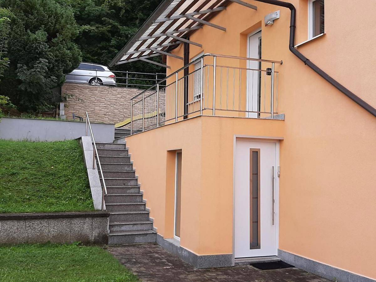 Ganze Wohnung, Three-Bedroom Apartment in Bad Abbach, Ostbayern