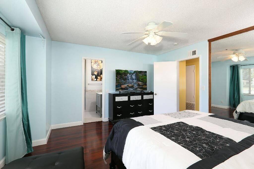 Disneyland und Kongresszentren in Garden Grove, Orange County