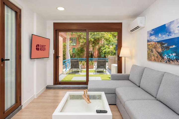 Apartamento entero, GuestReady - Escapada Frente al Mar Cancajos in Playa los Cancajos (Breña Baja), Breña Baja