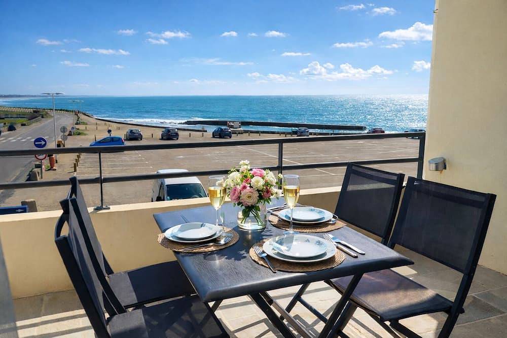 Ganze Wohnung, Tipoz'immo-Le Grand Grand 210 -view and direct access to the sea-pets accep in Penhors, Pouldreuzic