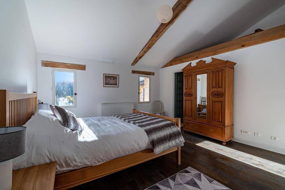 La Briqueterie - Five Bedroom Villa, Sleeps 10 in Lisle-sur-Tarn, Albi region