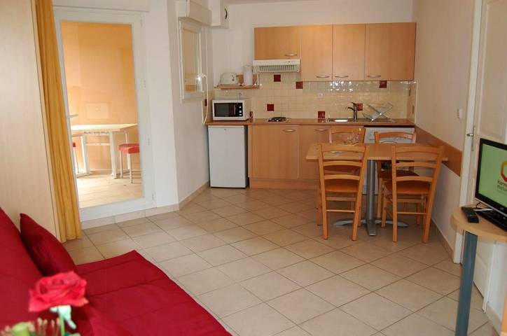 Location de vacances pour 4 personnes, avec vue et jardin à Peypin - 3