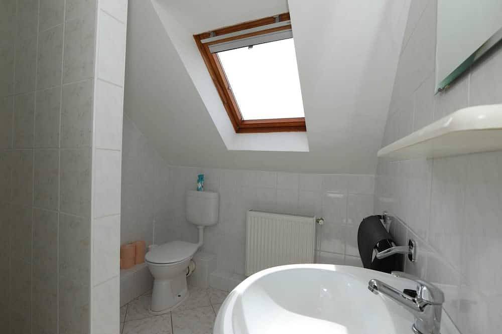 Villa Nova Hévíz - Appartement 4 mit Balkon in Heviz, Keszthely und Umgebung