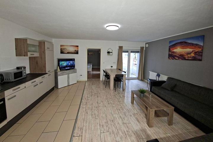 Ferienwohnung für 7 Personen, mit Terrasse - 1
