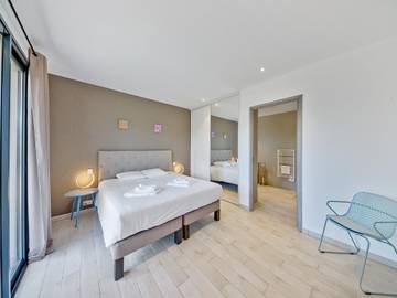 Maison De Vacances pour 6 Personnes dans Cala Rossa, Lecci, Photo 4