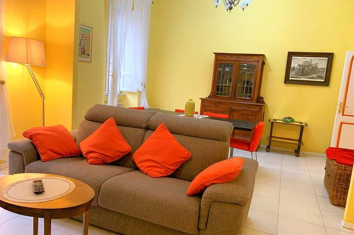 Bed and breakfast for 6 people in Rome