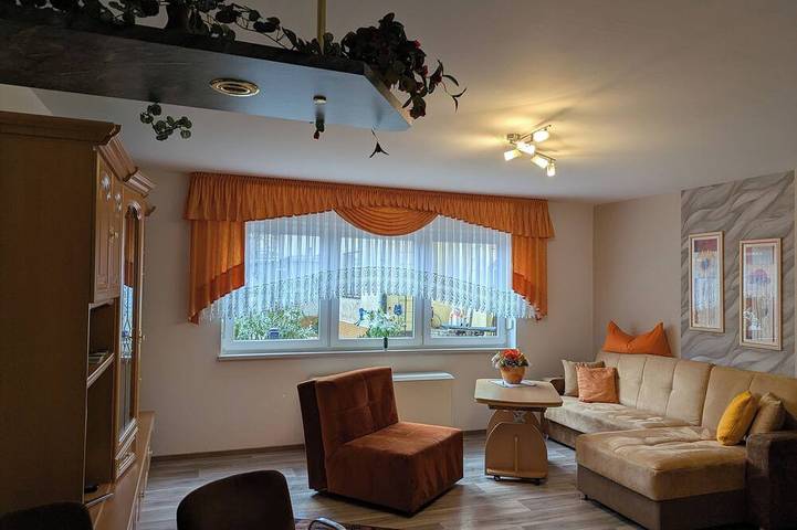 Ferienwohnung für 5 Personen, mit Whirlpool und Terrasse sowie Garten in Eilenburg