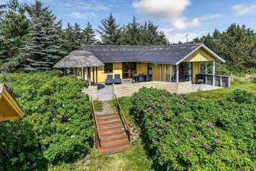 Ferienhaus für 4 Personen, mit Whirlpool und Sauna sowie Terrasse in Blavand
