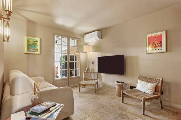 Ferienhaus für 4 Personen, mit Garten in Gassin