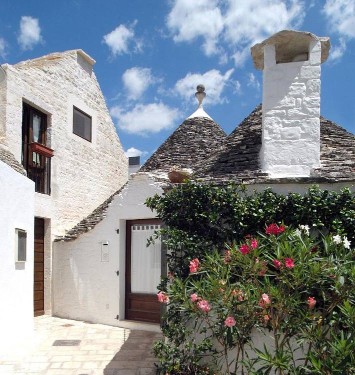 Chambre d’hôte pour 2 personnes, avec Balcon et Terrasse ainsi que Jardin et Vue à Alberobello
