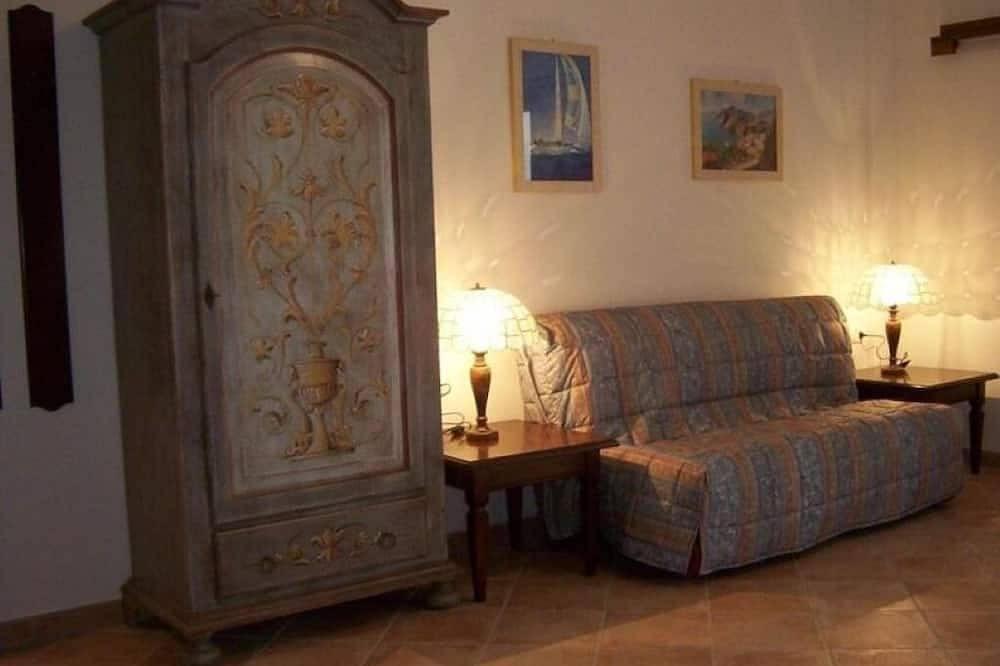 Ganze Wohnung, Residence Dolores Castle - Studio Apartment with Balcony in Campo nell'Elba, Elba