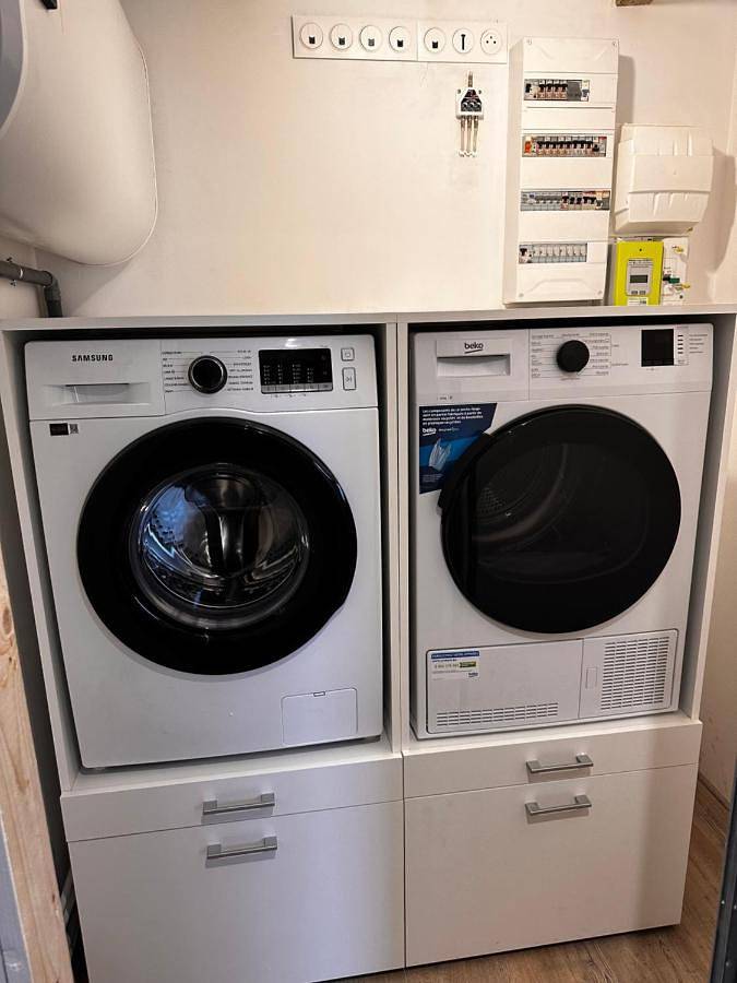 Location de vacances pour 6 personnes, avec terrasse et jardin à Montchanin - 4