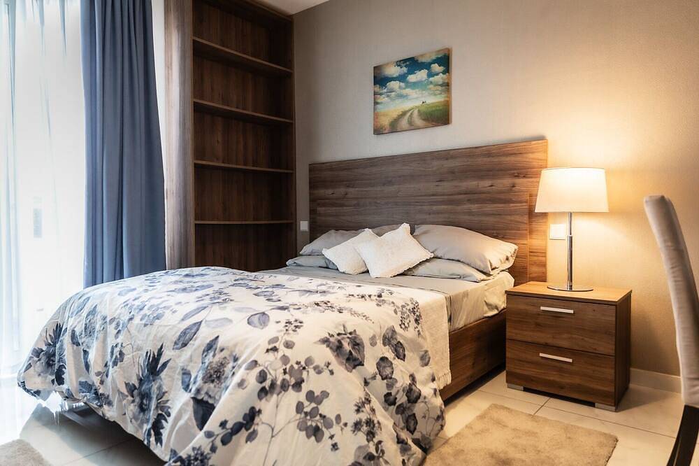 Entire apartment, Deluxe 3 Br Oasis With Pool Next to St Julians in San Giljan, Malta Island