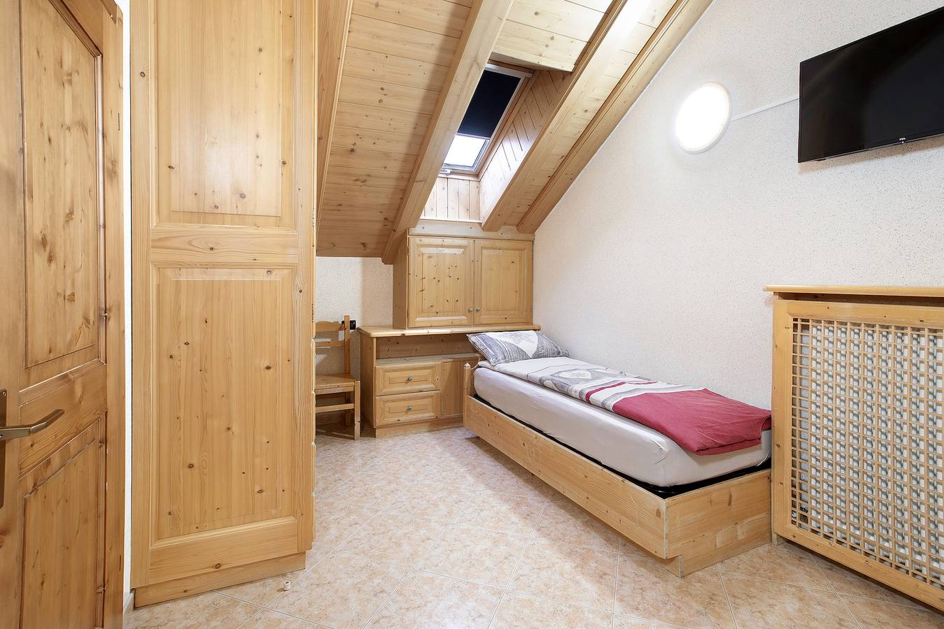 Ganze Wohnung, Ferienwohnung 'Gemma' mit Bergblick, gemeinsamem Garten und Wlan in Livigno (Stadt), Livigno