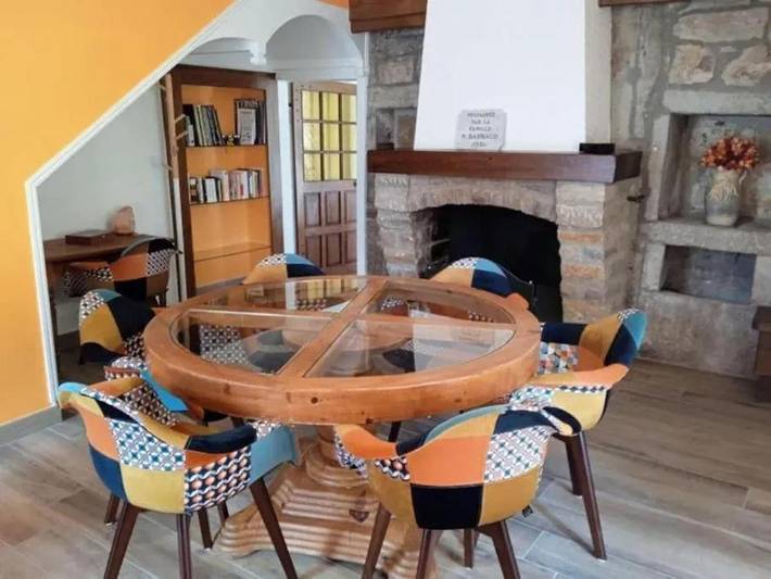 Location de vacances pour 8 personnes, avec jardin dans Nevy-sur-Seille