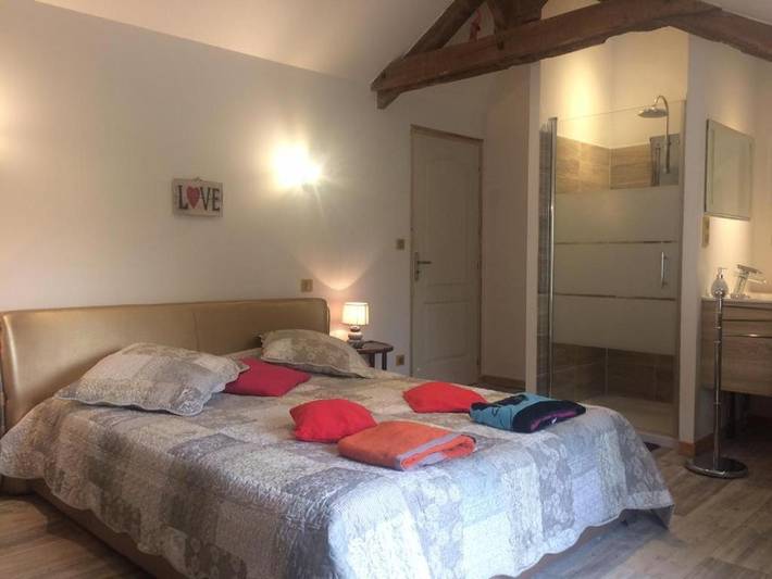 Chambre d’hôte pour 2 personnes, avec Terrasse ainsi que Jardin et Vue à Domme