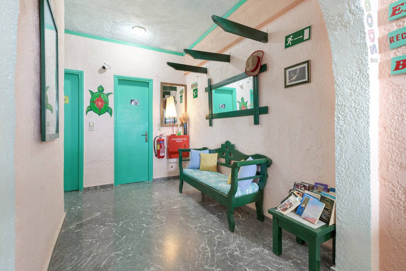Bed & Breakfast 'Tweepersoonskamer Nr. 201 Zeezicht' met Wi-Fi en Airco, foto 9