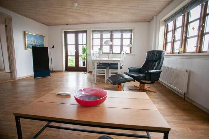 Ferienwohnung für 3 Personen, mit Balkon und Ausblick in Färöer