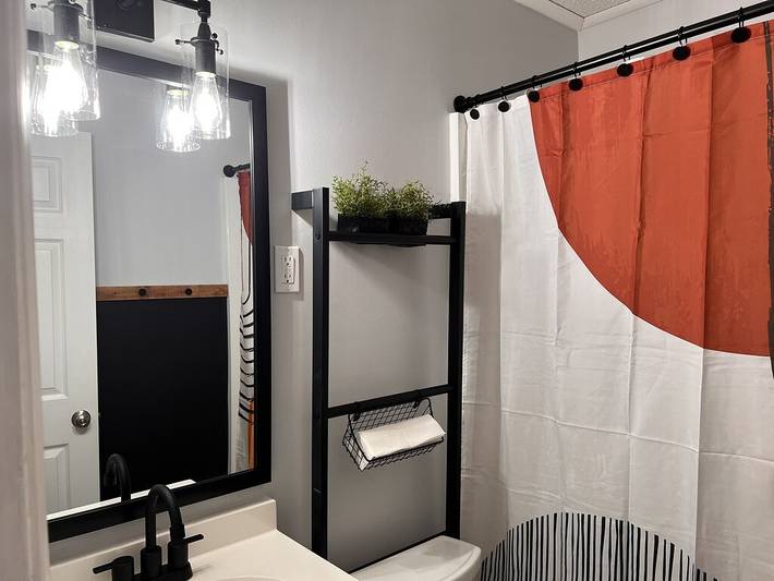 Apartment for 5 people in Raleigh