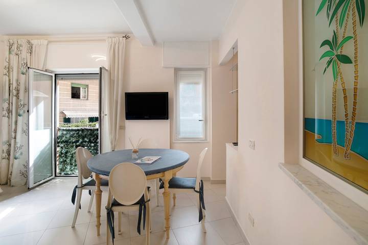 Apartamento entero, Apartamento 'Casa Marte' con Aire acondicionado in Alassio, Riviera di Ponente