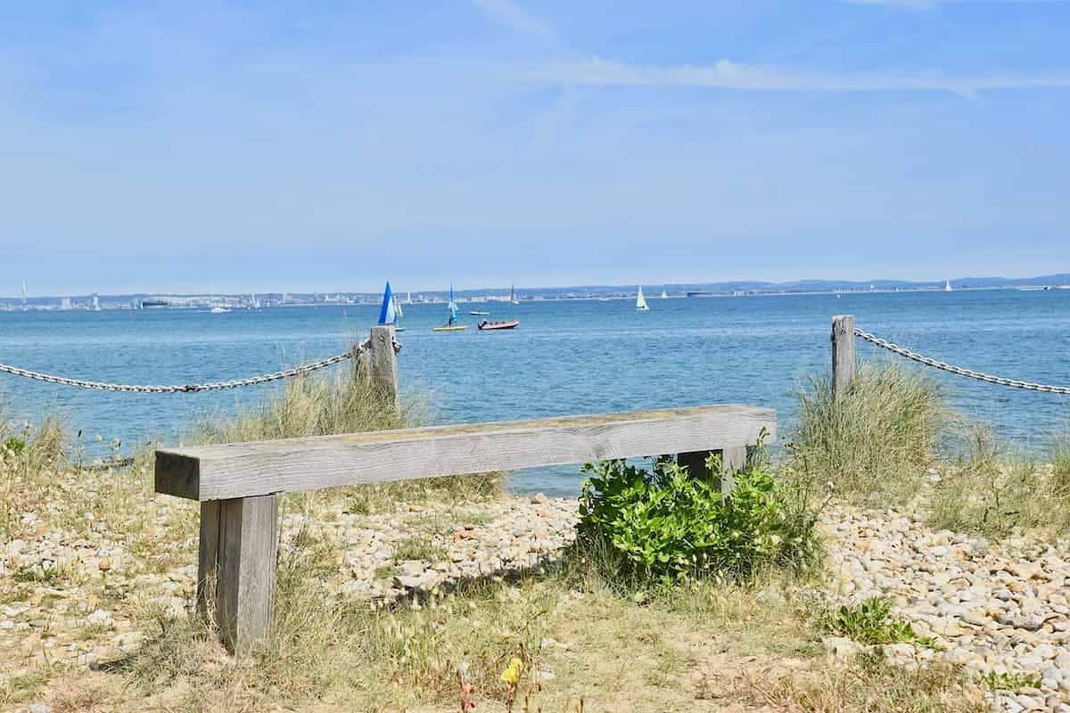 Solent Landing Beachfront Escape in Bembridge, Isle of Wight
