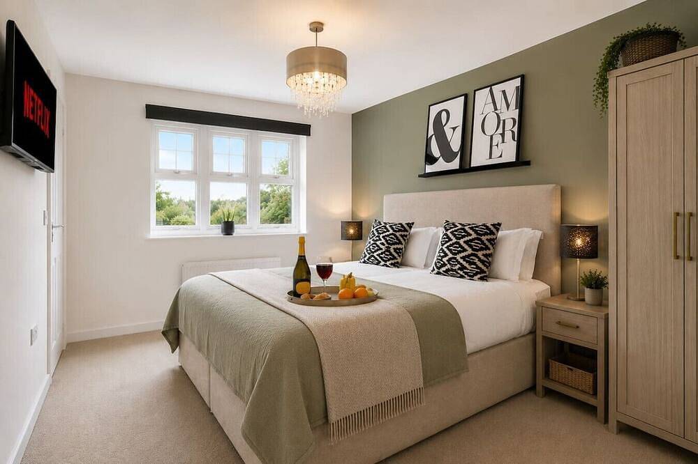 Executive Detached House • Driveway Parking • Work Space • Fast Wifi • Smart Tvs • Yoko Property in Milton Keynes, Südostengland