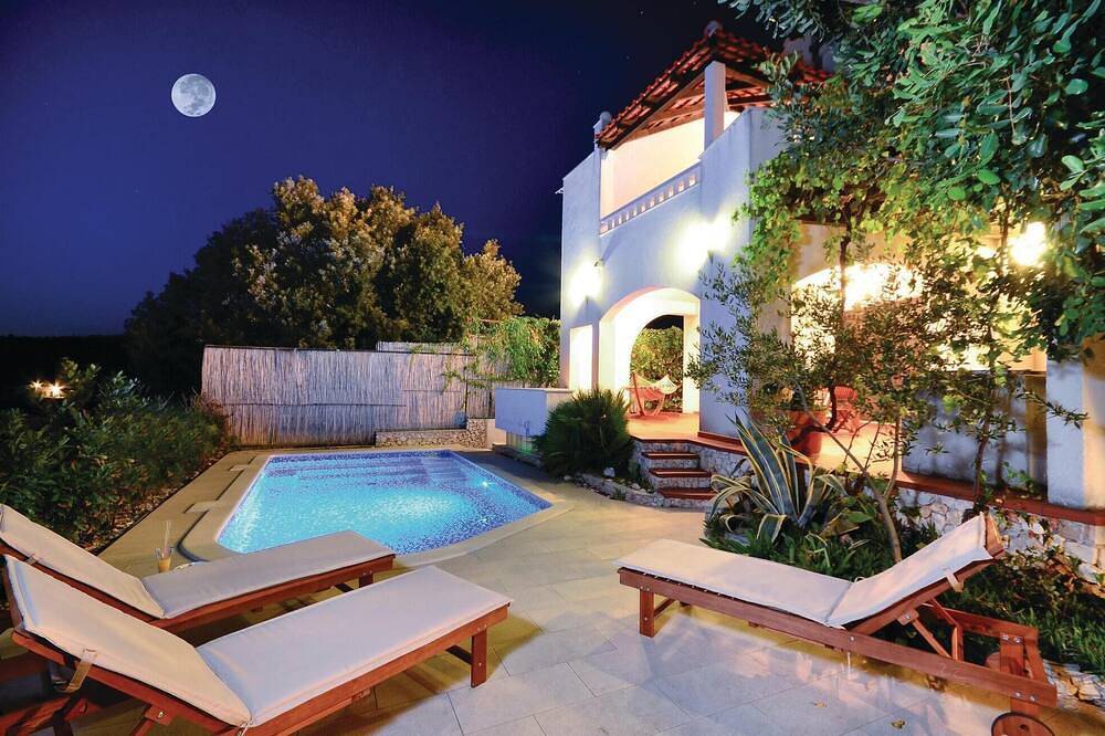 Gorgeous home in Kanica in Kanica, Razanj