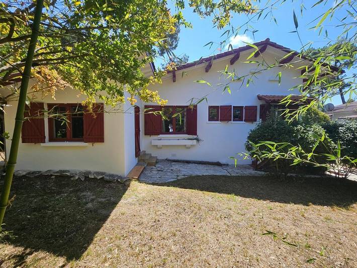 Location de vacances pour 8 personnes, avec jardin dans Plage de l'Herbe - 4