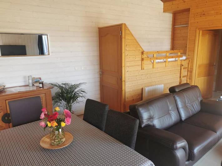 Location de vacances pour 6 personnes, avec vue ainsi que jardin et piscine, animaux acceptés dans Plage Du Bilou Le Conquet - 3